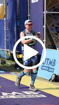 BIB:  <button type="button" onclick="openModal(27404972)" class="btn btn-primary btn-sm float-right" data-toggle="modal" data-target=".modal-high-quality">
                <i class="fa fa-download"></i> Download
                </button>